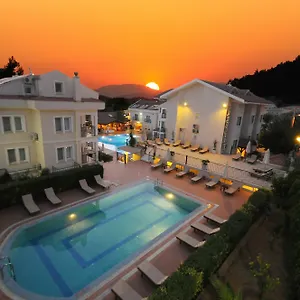 Sea Breeze And 4* Oludeniz